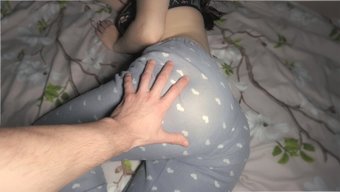 Fransız Genç (18+), Pov'Da Baştan Çıkarıcı Bir Sakso Çekiyor