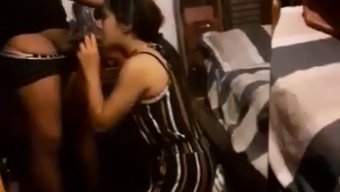 Yaramaz Okul Kızından Ağıza Boşalma Sürprizi