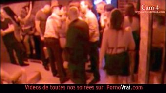 Amatör Çiftin Vahşi Gecesi, Gizli Kamerada Yakalanan Bir Swinger Kulübünde