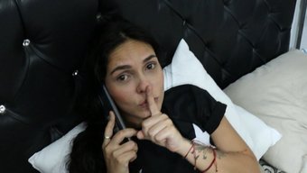 Genç Üvey Kız Kardeşi Üvey Abisi Tarafından Sert Sikiliyor