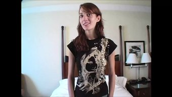 Meredith Rose, Dünyanın En Güzel Gözlerine Sahip Amerikan Güzeli