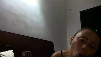 Kolombiyalı Orta Büyüklükteki Penis Hakimiyetinin Sert Ve Kirli Dünyasını Deneyimleyin