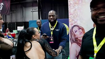 Otoparkta Sikiştik! Exxxotica Nj 2024 Vlog - Freak Mob Adventures