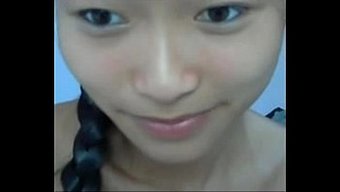 Amatör Webcam Çifti, Bir Gençle Sert Anal Seks Yapıyor