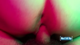 Borra'Nın Eşcinsel Videosu, Ters Cowgirl Ve Creampie Içeriyor