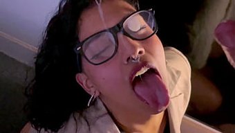 Psikolog, Üçüncü Çekilişin Hayranını Içeren Penise Takıntılı, Xvideos Red'De Tam Video