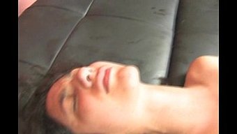 Vagina, Hd Videoda Sert Ve Sıkı Bir Şekilde Beceriliyor