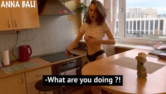 Gözetlemeci Videoda Oral Zevk Ve Boşalma