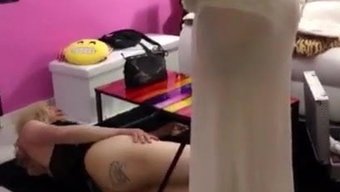 Italyan Sissy Bdsm Videosunda Kırbaçlanıyor Ve Sikişiyor