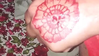 Pakistanlı Karısı Arkadan Alıyor Ve Kocasından Içine Boşalıyor