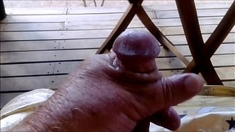 Ev Yapımı Gay Video, Safaride Açık Havada Seks Ve El Işi Ve Boşalma Içeriyor