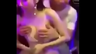 Çin Düğünlerinde Gelinlerin Yer Aldığı Erotik Olaylar