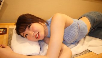 Arisa Nakano'Nun Amatör Amcığı Yeme Ve Sakso Becerileri