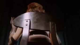 Russ Meyer'In Mondo Üstsüz: Doğal Büyük Göğüslü Kadınlar Ve Çıplak Popoları Içeren Vintage Klasik