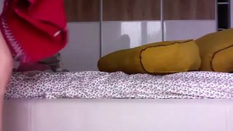 Bella-Alice'In Ev Yapımı Mastürbasyon Seansı Bir Vibratörle