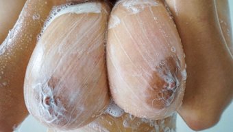 18+ Genç Ve Büyük Popolu Yıldızların Yer Aldığı Derleme Videoların En Iyisi