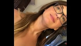 Tinder'Dan Gerçek Bir Hemşire, Dirty Daniellebear'A Sıcak Bir Buluşma Için Katılıyor