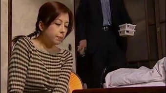 Anne, Karı Ve Kızı, Japon Aşk Hikayesinde Sıcak Bir Üçlü Paylaşıyorlar