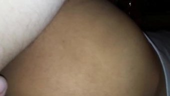 Siyah Ebony'Nin Amı Hak Ettiği Ilgiyi Alıyor