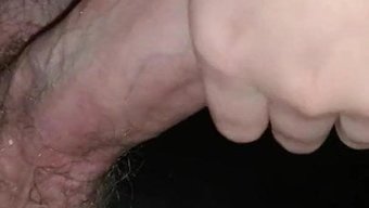 Avrupa Gloryhole: Creampied Sürprizi