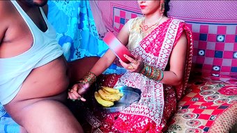 Yeni Evli Çiftin Ilk Kez Karwa Chauth'Ta Sikişmesi