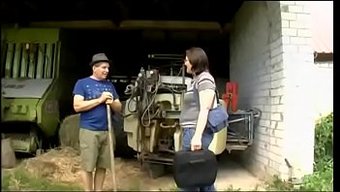 Azgın Milf Ve Yaşlı Domuzlar Ev Yapımı Porno Filmde