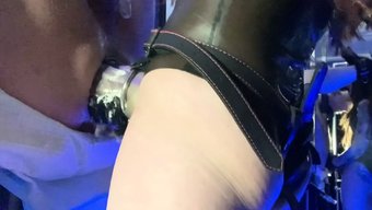 Bdsm Sevenler Yoğun Fisting Ve Penis Oyununun Tadını Çıkarıyorlar