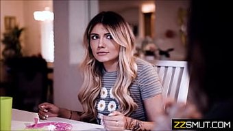 Olgun Çift, Genç Kızlarının Gizli Takasını Açığa Çıkarıyor