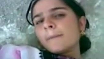 Pushpa: Sıcak Bir Hint Porno Filmi