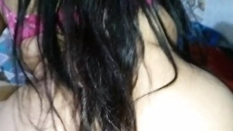 Hint Karısının Ev Yapımı Anal Ve Cowgirl Karşılaşmaları