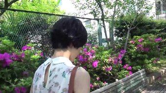 Mari Haneda'Nın Derin Boğaz Ve Boşalma Videosu
