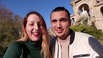 Liz, Erkek Arkadaşının Onu Bir Yabancı Tarafından Sikerken Izlemesine Hiç Karşı Çıkmadı.