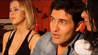 Mandy Dee'Nin Sıcak Italyan Hardcore Videosu Hd Olarak