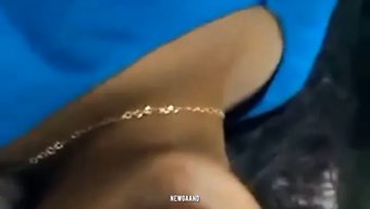 Phaad Do Meri Choot Ko Bhi Janitor Videosunda Grup Seks Ve Anal Eylem