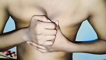 Büyük Göğüslü Ve Siyah Genç (18+) Ev Yapımı Videoda Erkek Arkadaşıyla