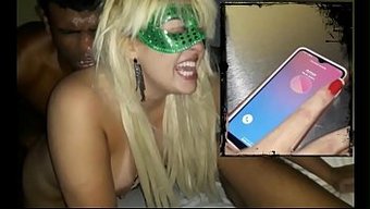 Loira'Nın Büyük Poposu Ve Anal Yetenekleri Brezilya Videosunda Sergileniyor