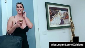 Dövmeli Esmer Alison Tyler, Topuklu Ayakkabılarla Derin Bir Şekilde Sikişiyor