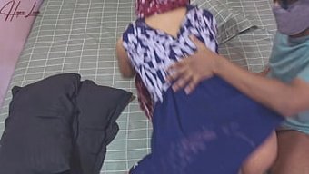 Üvey Kız Kardeşim Ve Ben Tutkulu Bir Şekilde Seks Yaptık Ve Vajinasına Boşalmama Izin Verdi