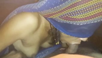 Amatör Karı Ev Yapımı Videoda Yüzüne Sikişiyor Ve Boşalıyor