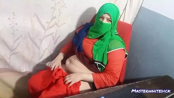 Müslüman Iş Kadınları Ve Çalışanları Anal Seks Yapıyorlar