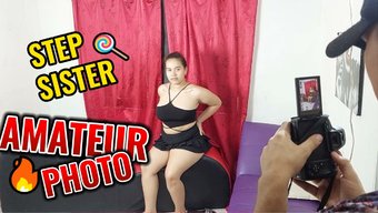 Genç Üvey Erkek Kardeş, Üvey Kız Kardeşinin Büyük Göğüslerini Ve Sıkı Poposunu Fotoğraflıyor