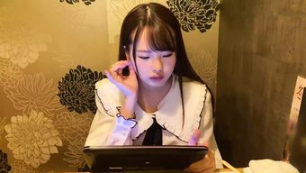 Japon Kızın Hd Videoda Sert Boşalması
