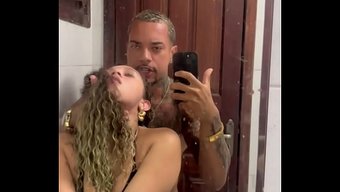Recife'Li Ünlü Evli Kadın, Tatilde Flamengo'Lu Bir Adamla Banyoda Ateşli Bir Kaçamakta Yakalanıyor.