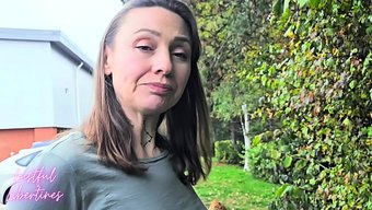 Karım Beni Sikmiyor, Ama Kız Kardeşi Tam Bir Orospu.