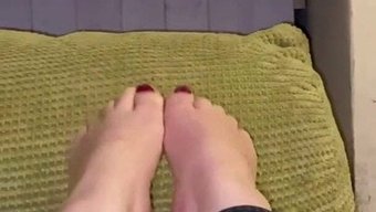 Femdom Mistress: A Foot Fetish Fantasy