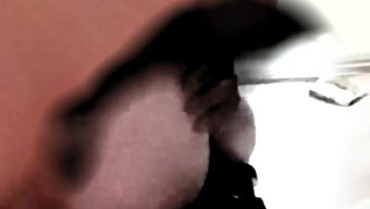 Büyük Yaraklı Misafirler, Grup Seks Orgisinde Hotwife Cinn'I Tatmin Ediyor