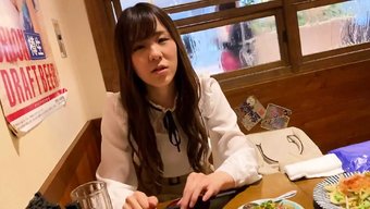 Japon Fahişe Mashiro Sikişiyor Ve Spermlerle Kaplanıyor