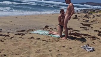 Amatör Çiftin Sakso Çektiği Ve Yüzüne Boşaldığı Harika Bir Hd Video