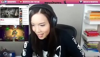 Vahşi Bir Sıvazlama Videosunda Kadın Boşalması Ve Içine Boşalması