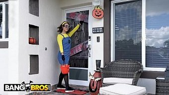 Bangbros - Evelin Stone'Un Büyük Yarrağı Sürprizi Komik Bir Videoda